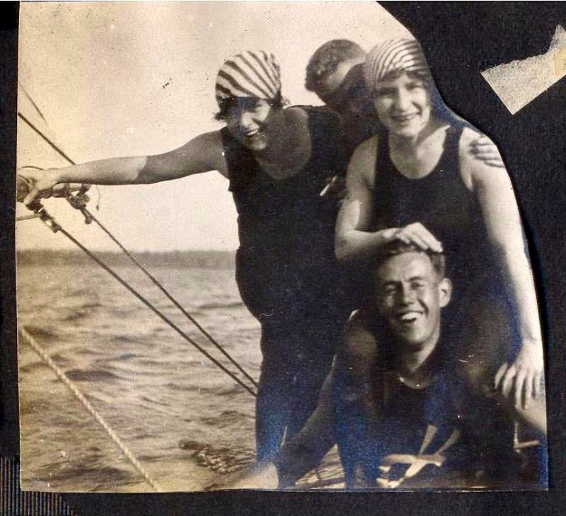 Американские гламурные пловчихи 1910-х годов