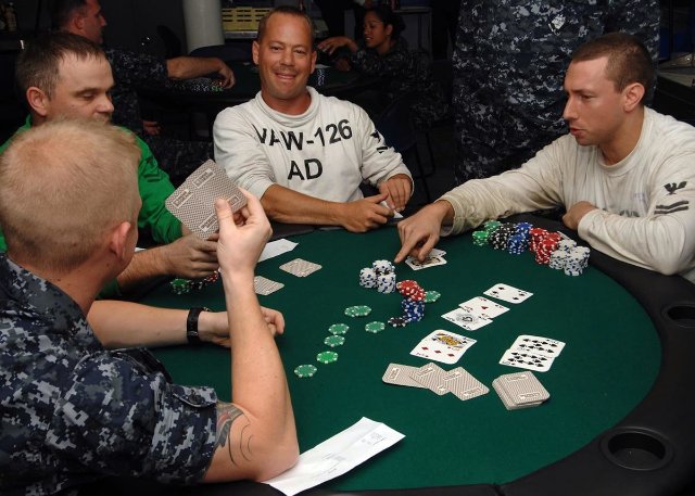 Обучение покеру с нуля всех желающих